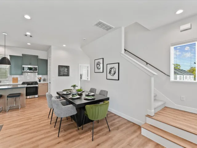 $399,990 | 4840 Pinemont Drive, Houston, TX 77092