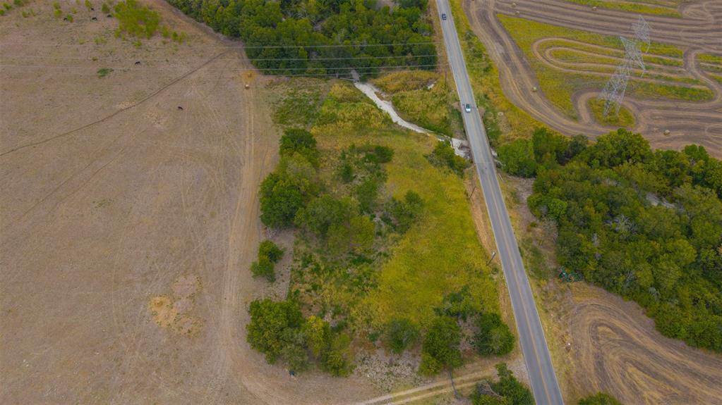 2615 South Houston School Road Lancaster, TX 75146 - Photo 2 of 15 Additional content