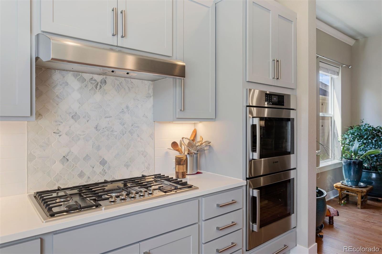 336 Dallas Street Denver, CO 80230 - Photo 4 of 33