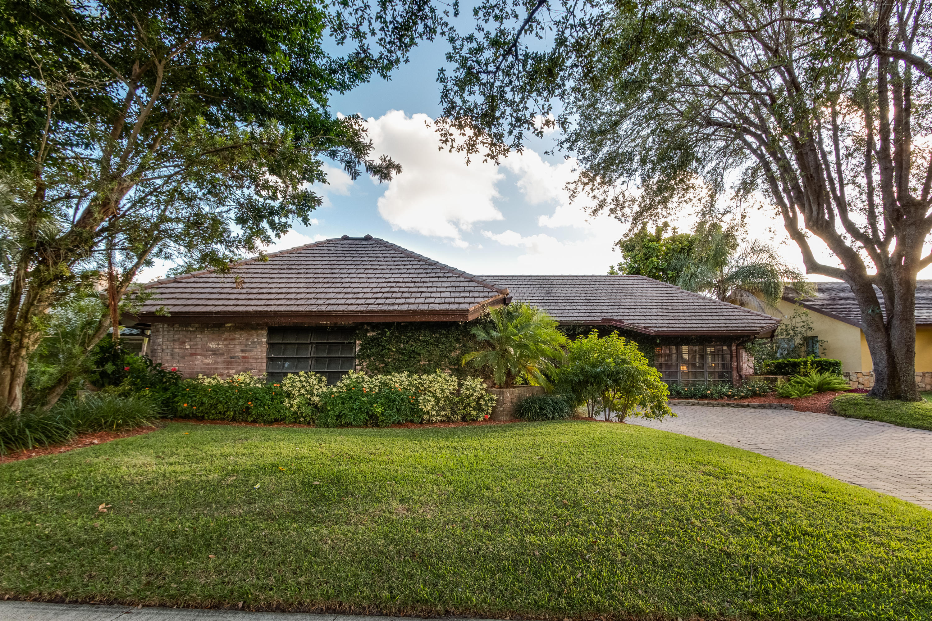 6570 Timber Lane Boca Raton, FL 33433 - Photo 33 of 34 Tree lined street