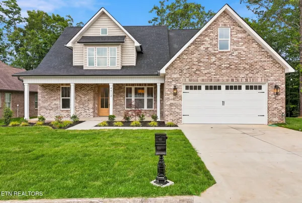 $699,900 | 4412 Redrock Lane, Knoxville, TN 37938