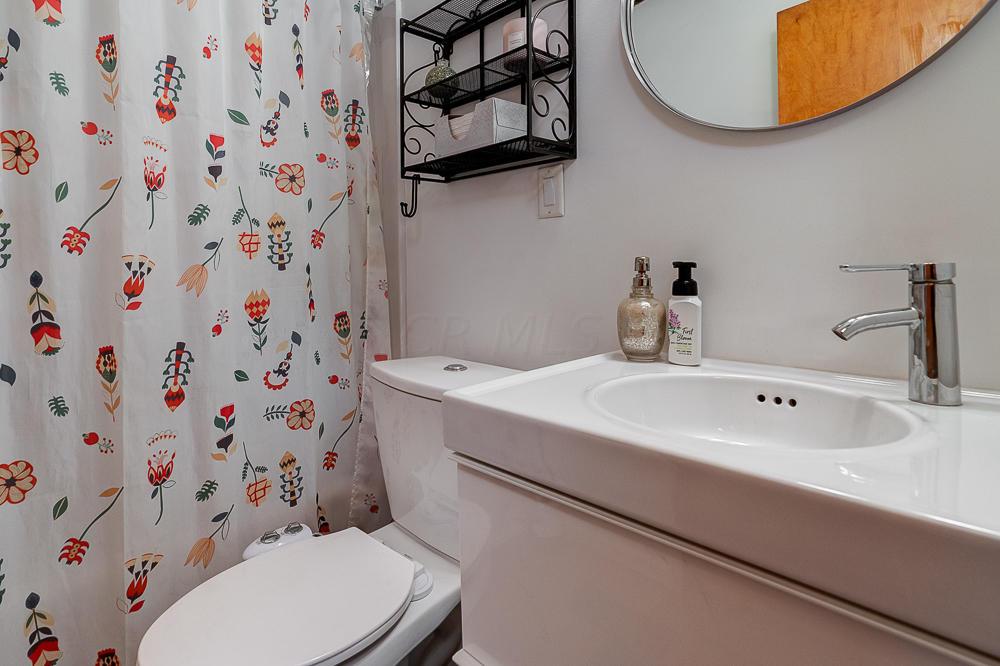 2511 Edgevale Road Columbus, OH 43221 - Photo 18 of 29
