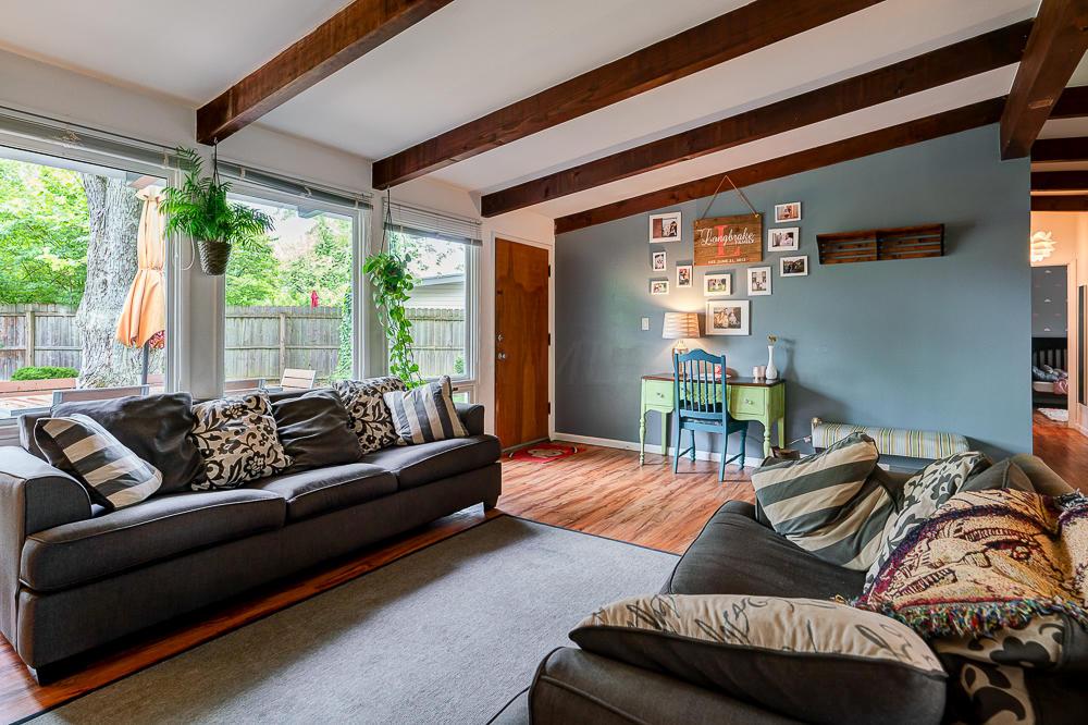 2511 Edgevale Road Columbus, OH 43221 - Photo 5 of 29