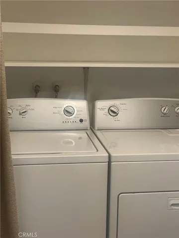 a view of a window in an empty room