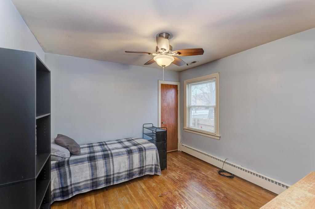 2225 South 23rd Avenue Broadview, IL 60155 - Photo 8 of 24