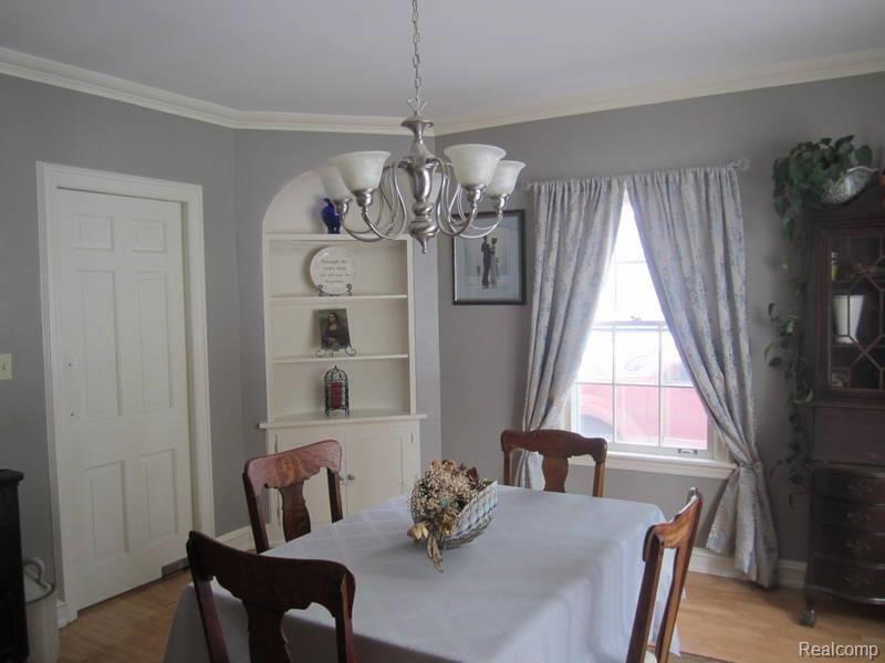 304 Mission Road Sault Ste. Marie, MI 49783 - Photo 8 of 25 8.JPG