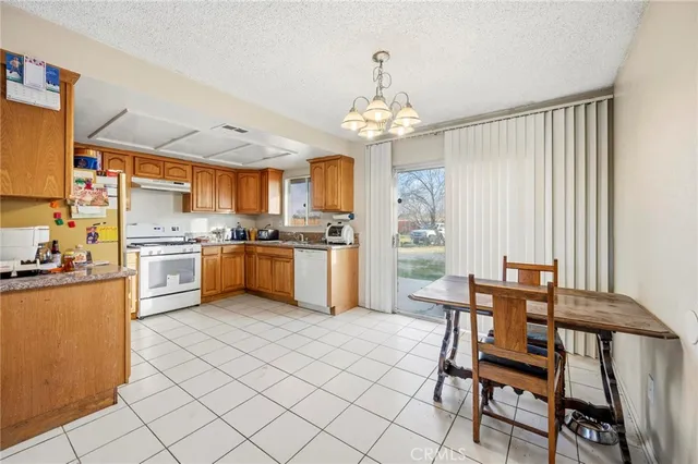 $370,000 | 15842 Greenrock Avenue, Lancaster, CA 93535