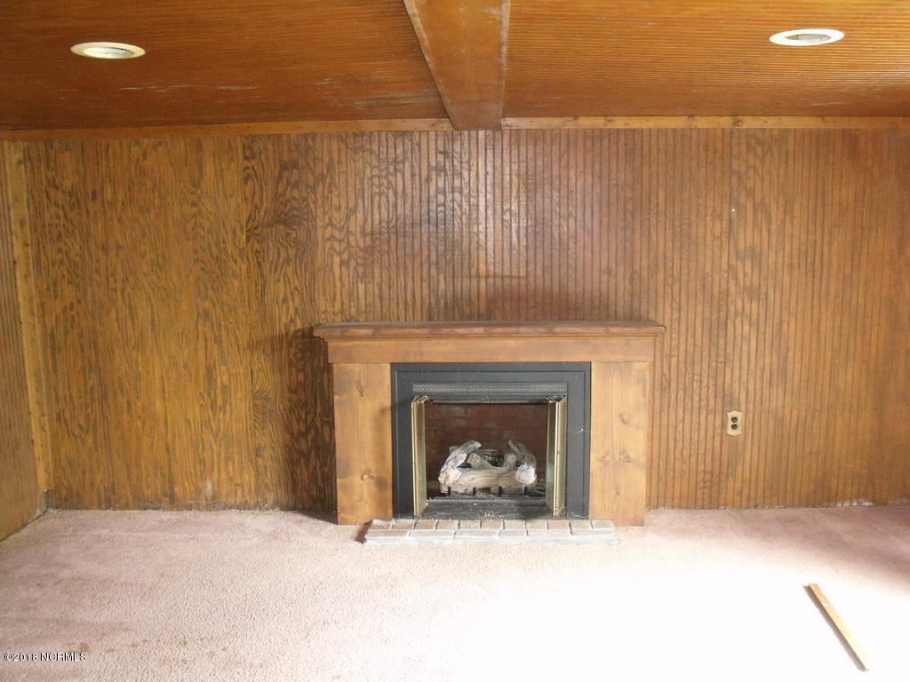 5909 Holdens Cross Road Wilson, NC 27893 - Photo 11 of 12 72 BEDROOM