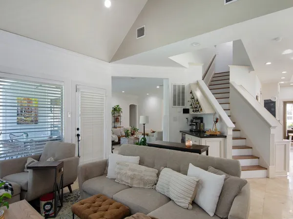 $4,800 | 25 Cokeberry Street, The Woodlands, TX 77380