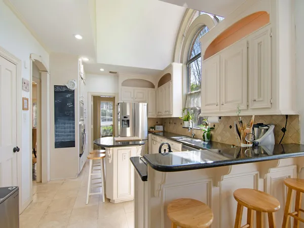 $4,800 | 25 Cokeberry Street, The Woodlands, TX 77380
