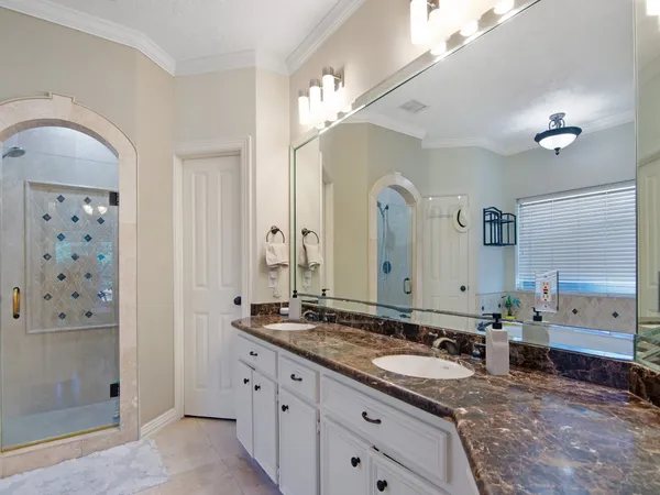 $4,800 | 25 Cokeberry Street, The Woodlands, TX 77380