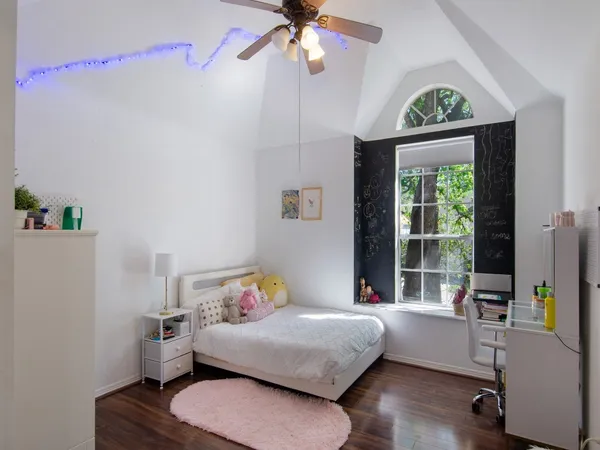 $4,800 | 25 Cokeberry Street, The Woodlands, TX 77380