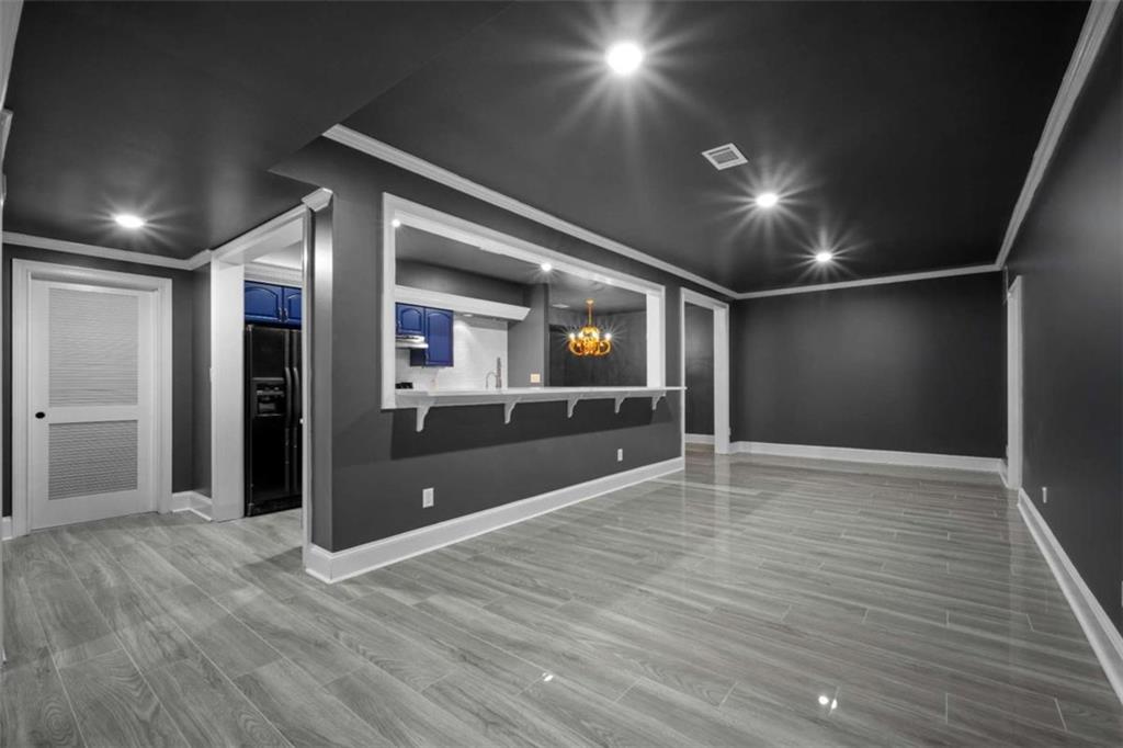 1670 Riverside Road Roswell, GA 30076 - Photo 64 of 88