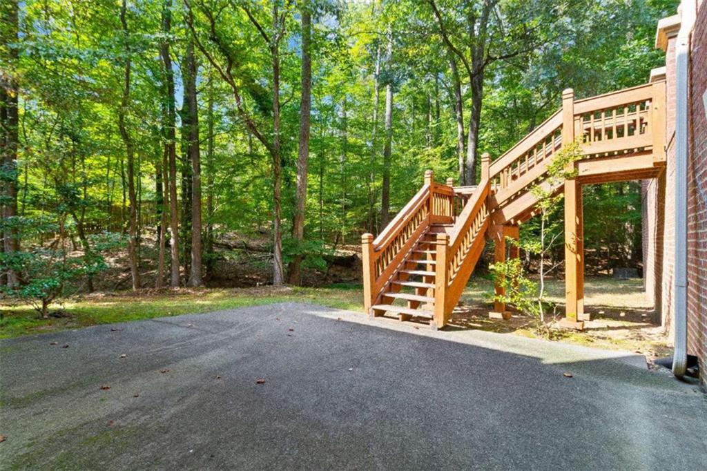 1670 Riverside Road Roswell, GA 30076 - Photo 79 of 88