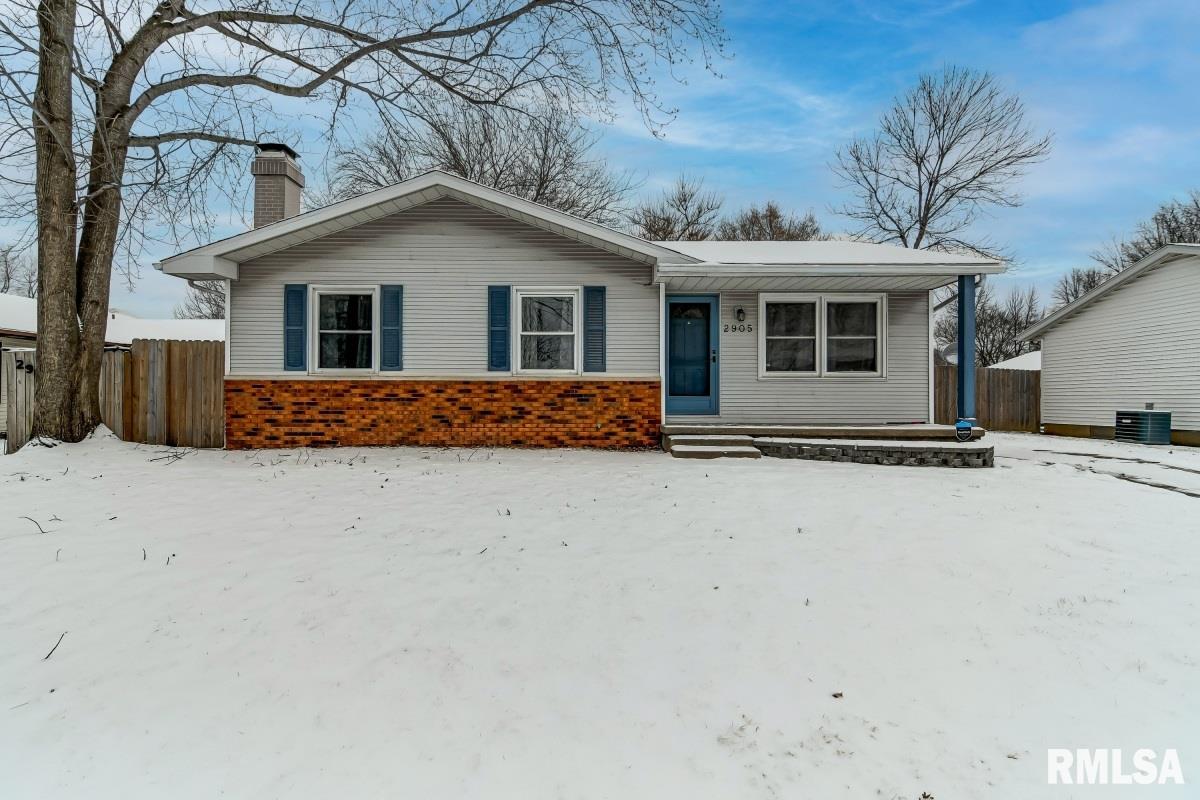 2905 East Griffiths Avenue Springfield, IL 62702 - Photo 1 of 22