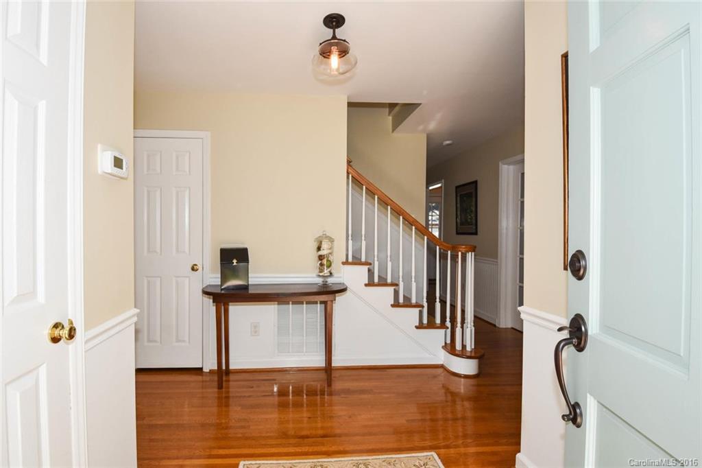 5720 Sharon Road Charlotte, NC 28210 - Photo 2 of 24 Gallery Image 2