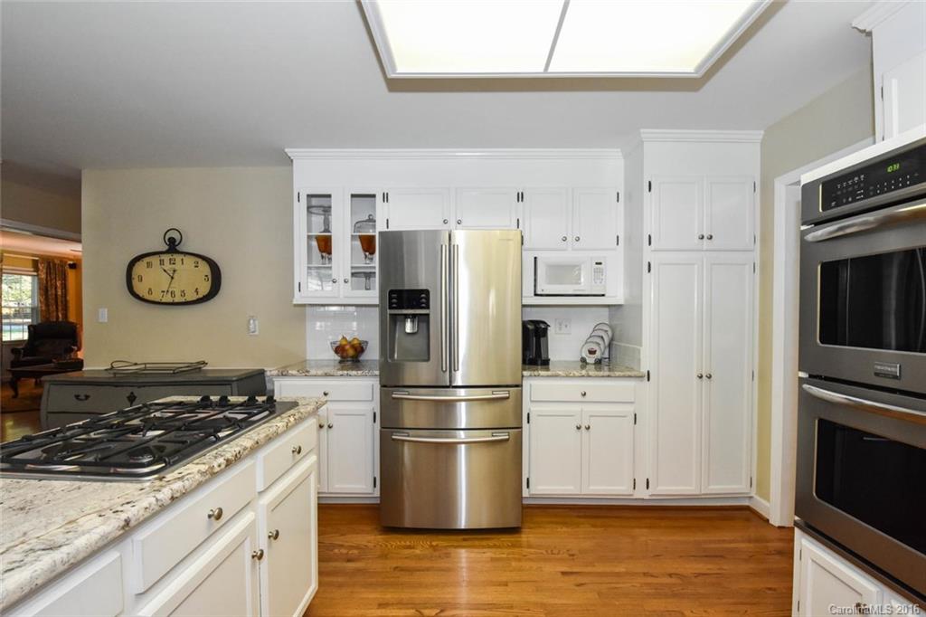 5720 Sharon Road Charlotte, NC 28210 - Photo 12 of 24 Gallery Image 12