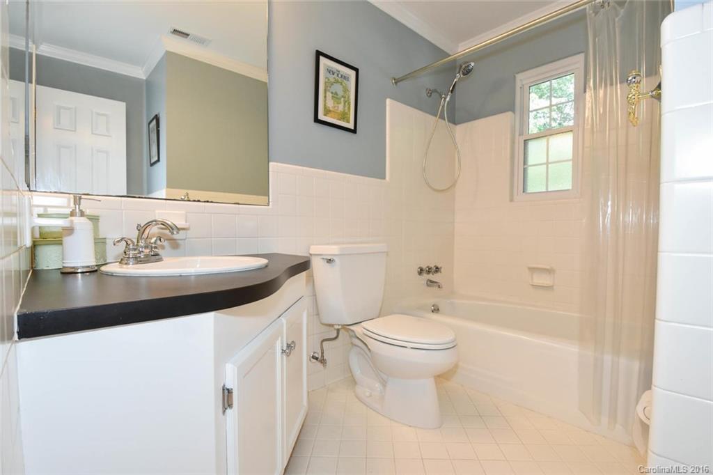 5720 Sharon Road Charlotte, NC 28210 - Photo 20 of 24 Gallery Image 20