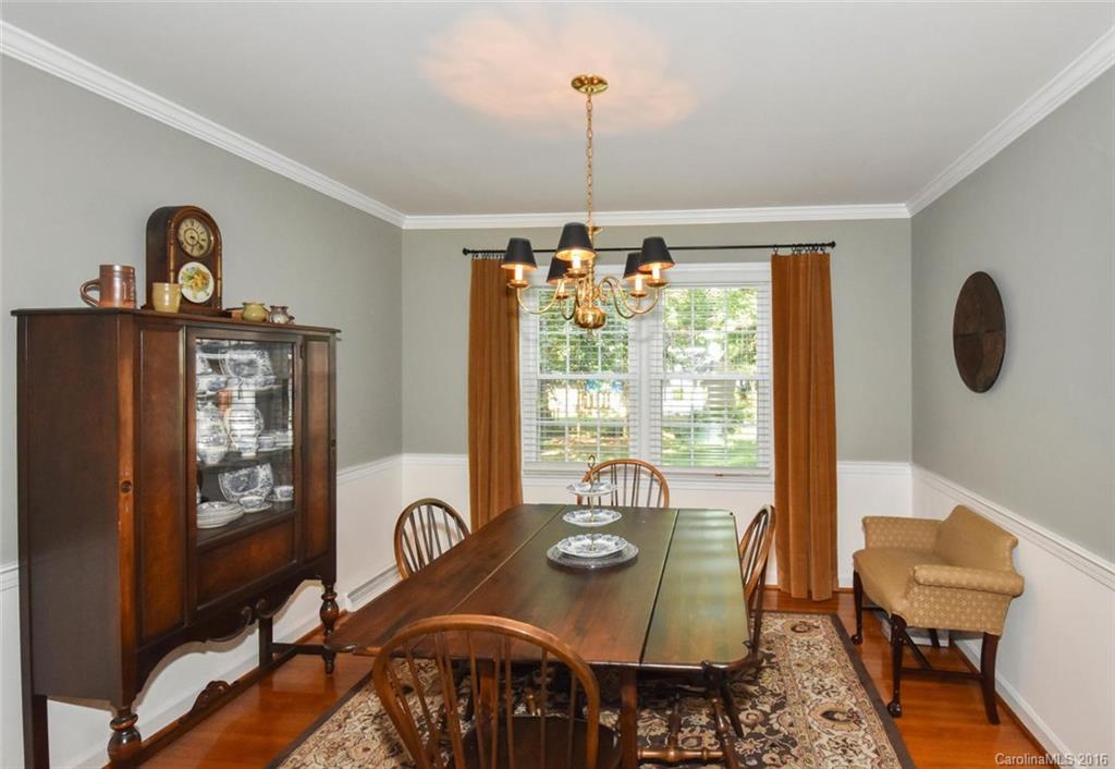 5720 Sharon Road Charlotte, NC 28210 - Photo 5 of 24 Gallery Image 5