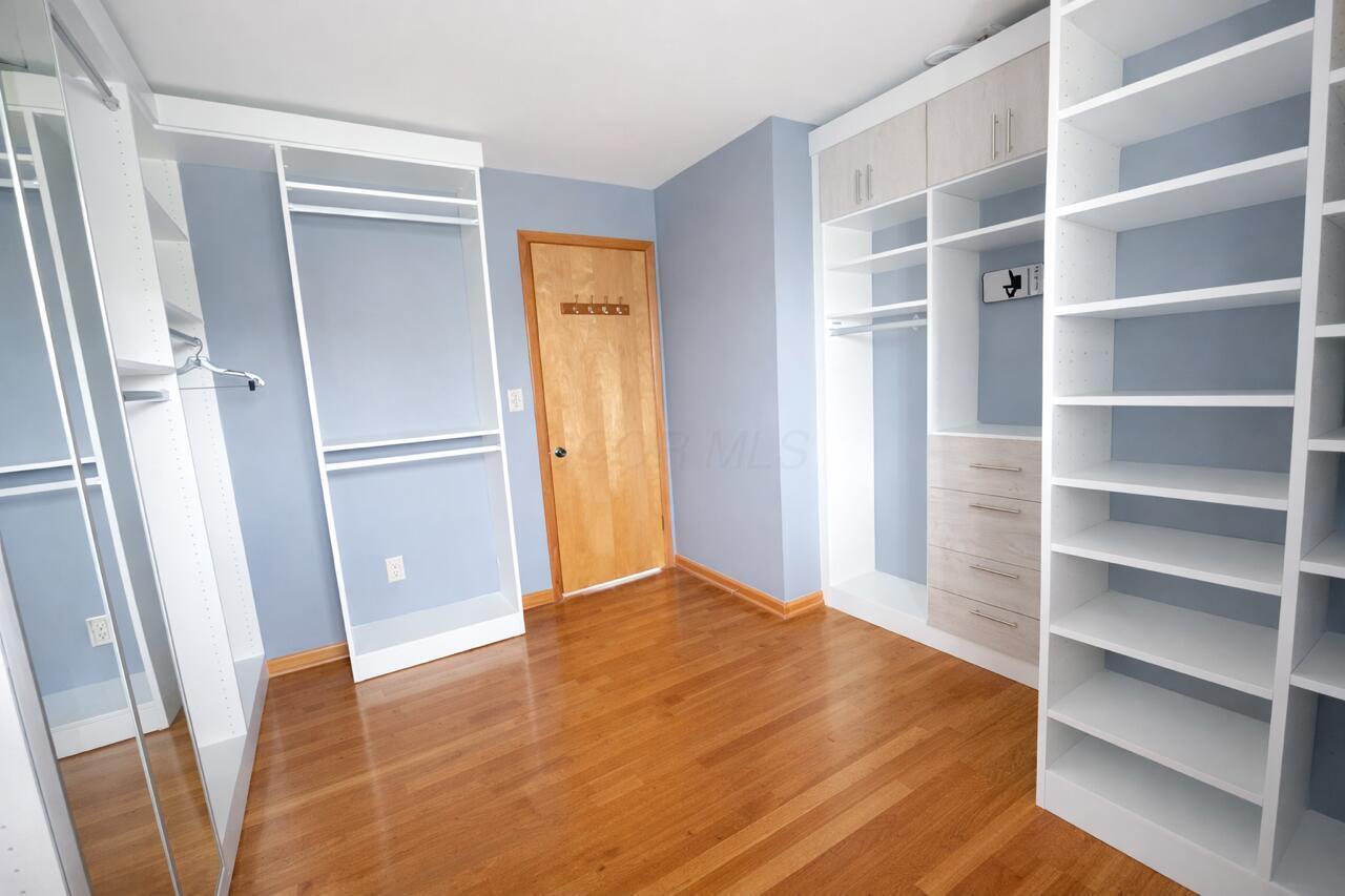 5352 Hazelwood Road Columbus, OH 43229 - Photo 19 of 31 Gallery Image 19