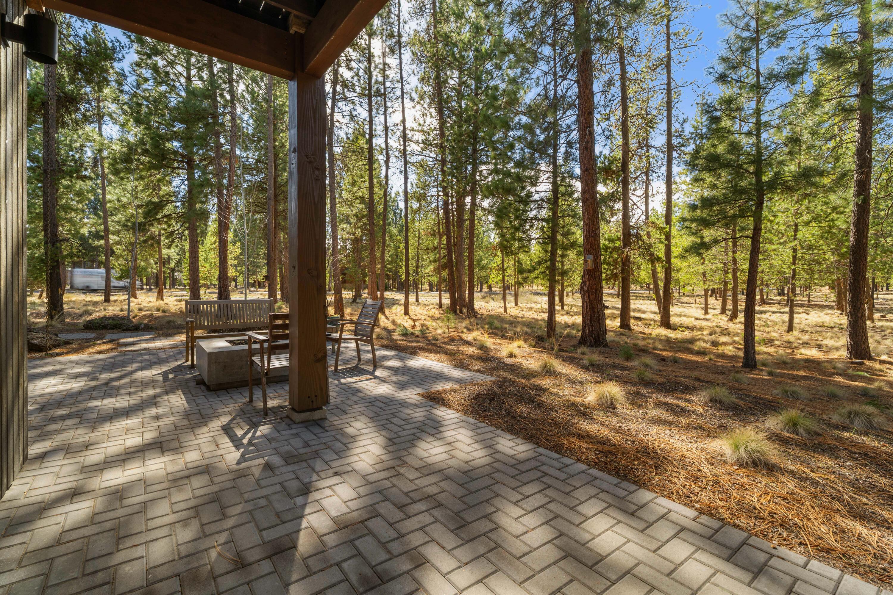 56670 Sunstone Loop, Unit LOT 141 Bend, OR 97707 - Photo 46 of 62 Exterior