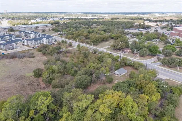 $1,289,000 | 5094 East McKinney Street, Denton, TX 76208