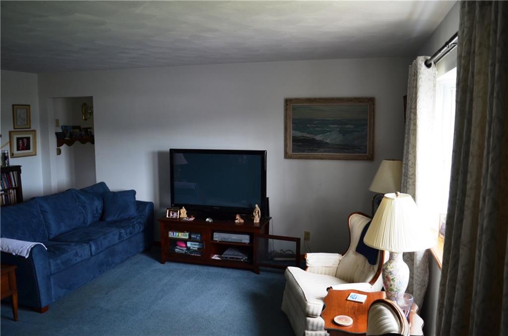 5209 Ridge Road Anderson, IN 46013 - Photo 2 of 20 Gallery Image 2