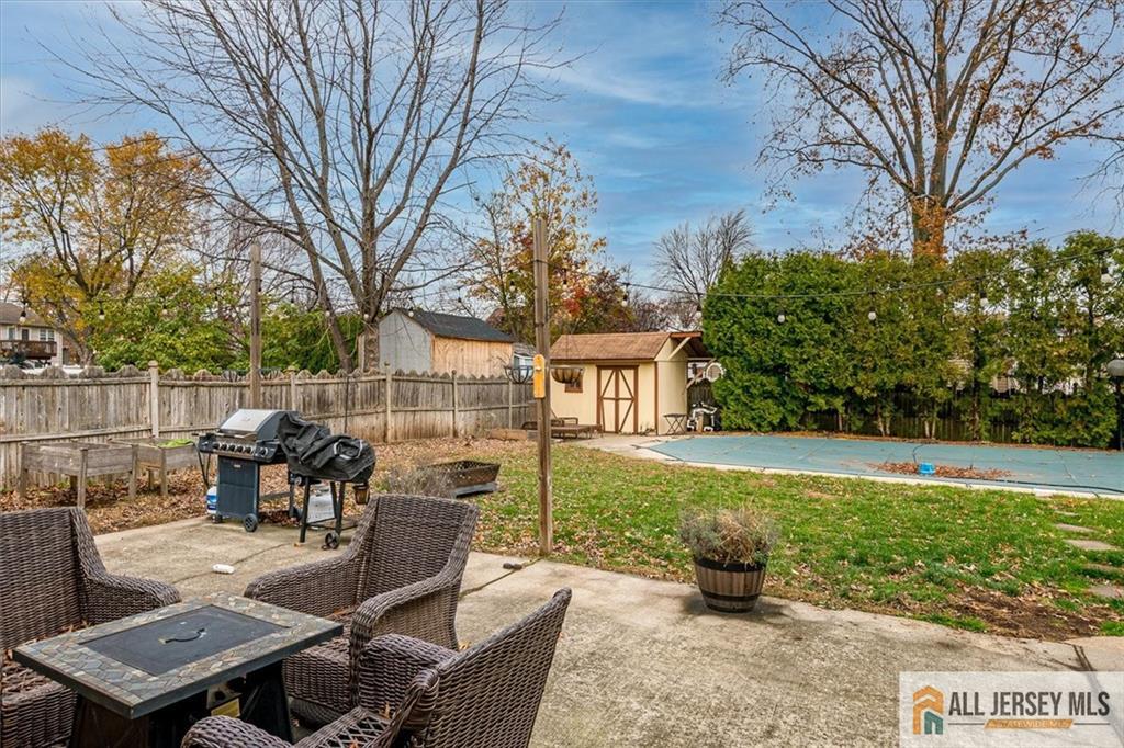 146 Howard Avenue Edison, NJ 08837 - Photo 31 of 36