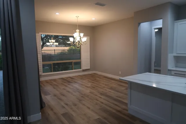 $969,990 | 2852 East Robin Lane, Phoenix, AZ 85050