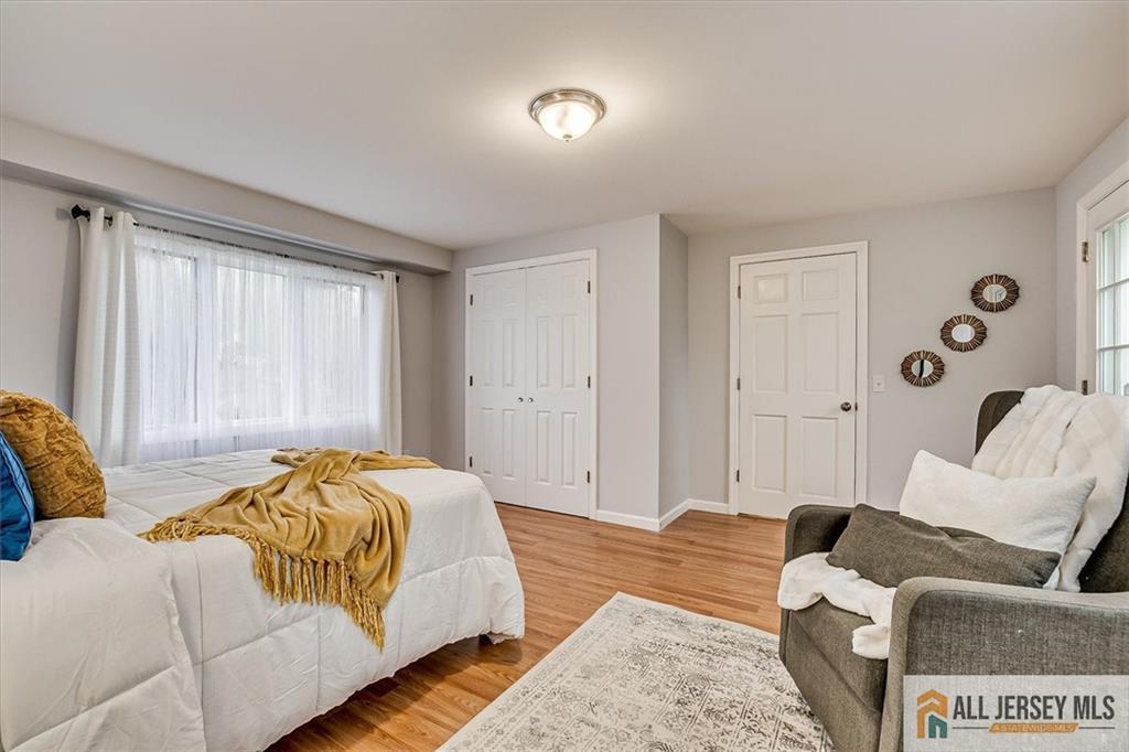 16 Barlow Road Edison, NJ 08817 - Photo 19 of 33