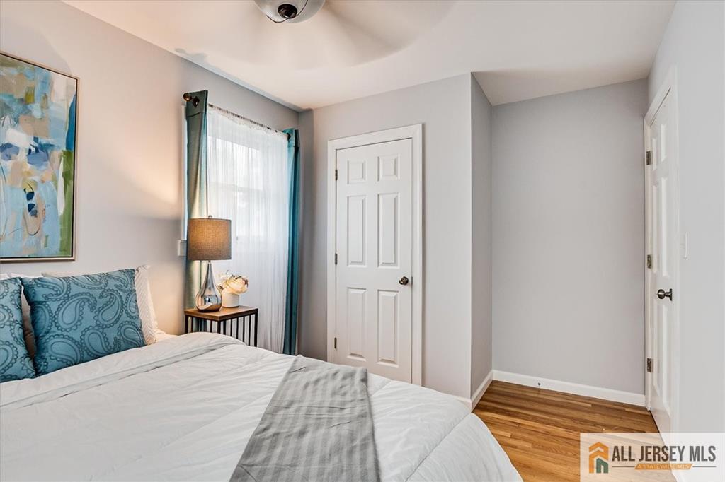16 Barlow Road Edison, NJ 08817 - Photo 27 of 33