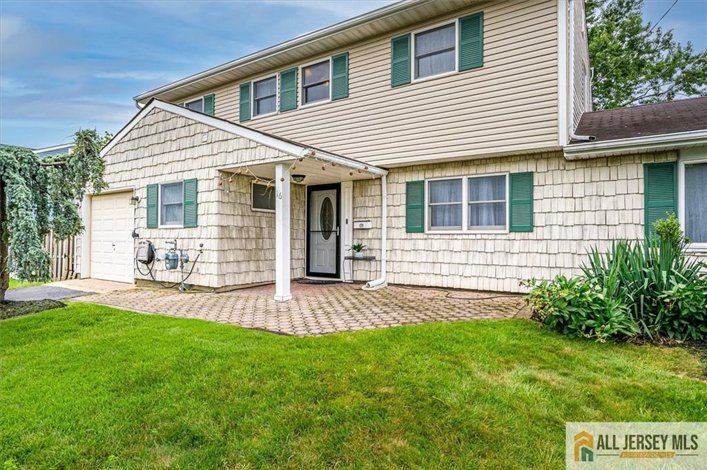 16 Barlow Road Edison, NJ 08817 - Photo 4 of 33