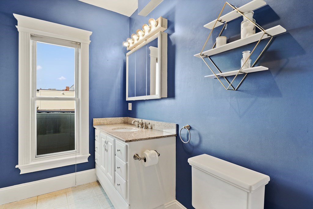 450 East 3rd Street, Unit 3 Boston, MA 02127 - Photo 12 of 15