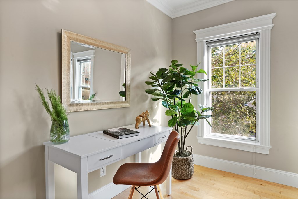 450 East 3rd Street, Unit 3 Boston, MA 02127 - Photo 5 of 15