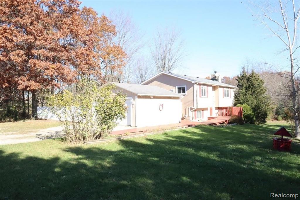 4175 Pinckney Road Howell, MI 48843 - Photo 1 of 23