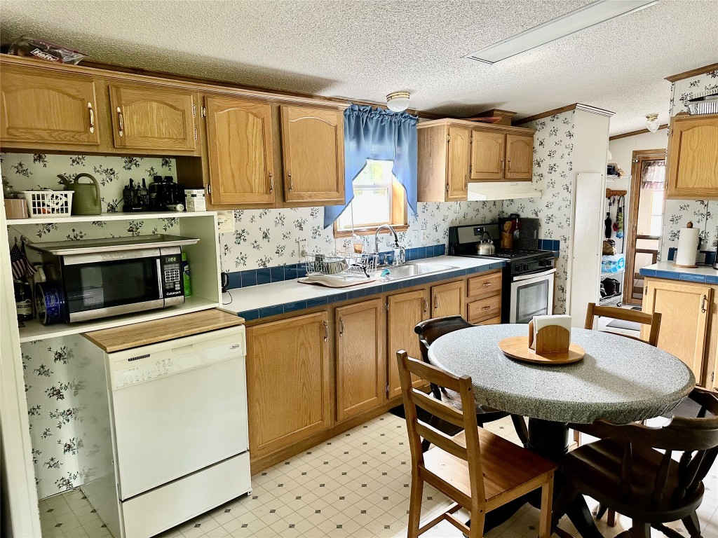 681 Case Road Bainbridge, NY 13733 - Photo 8 of 25 Gallery Image 8