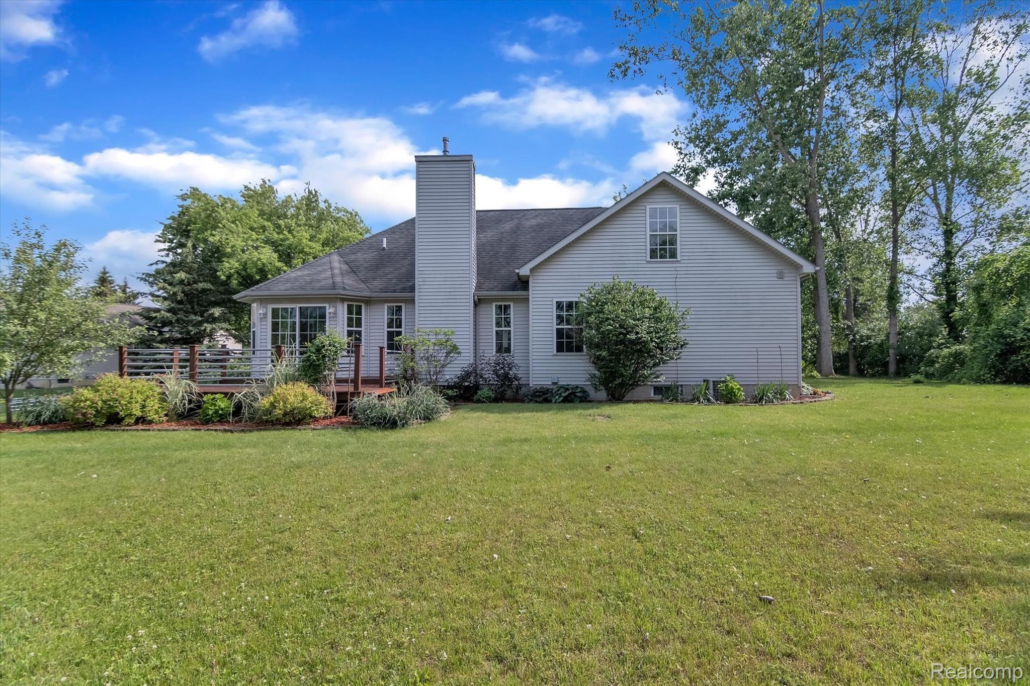 1454 North Long Lake Road Fenton, MI 48430 - Photo 43 of 44 43-1454 N Long Lake Rd-windowstill-realestate-photography-43.jpg