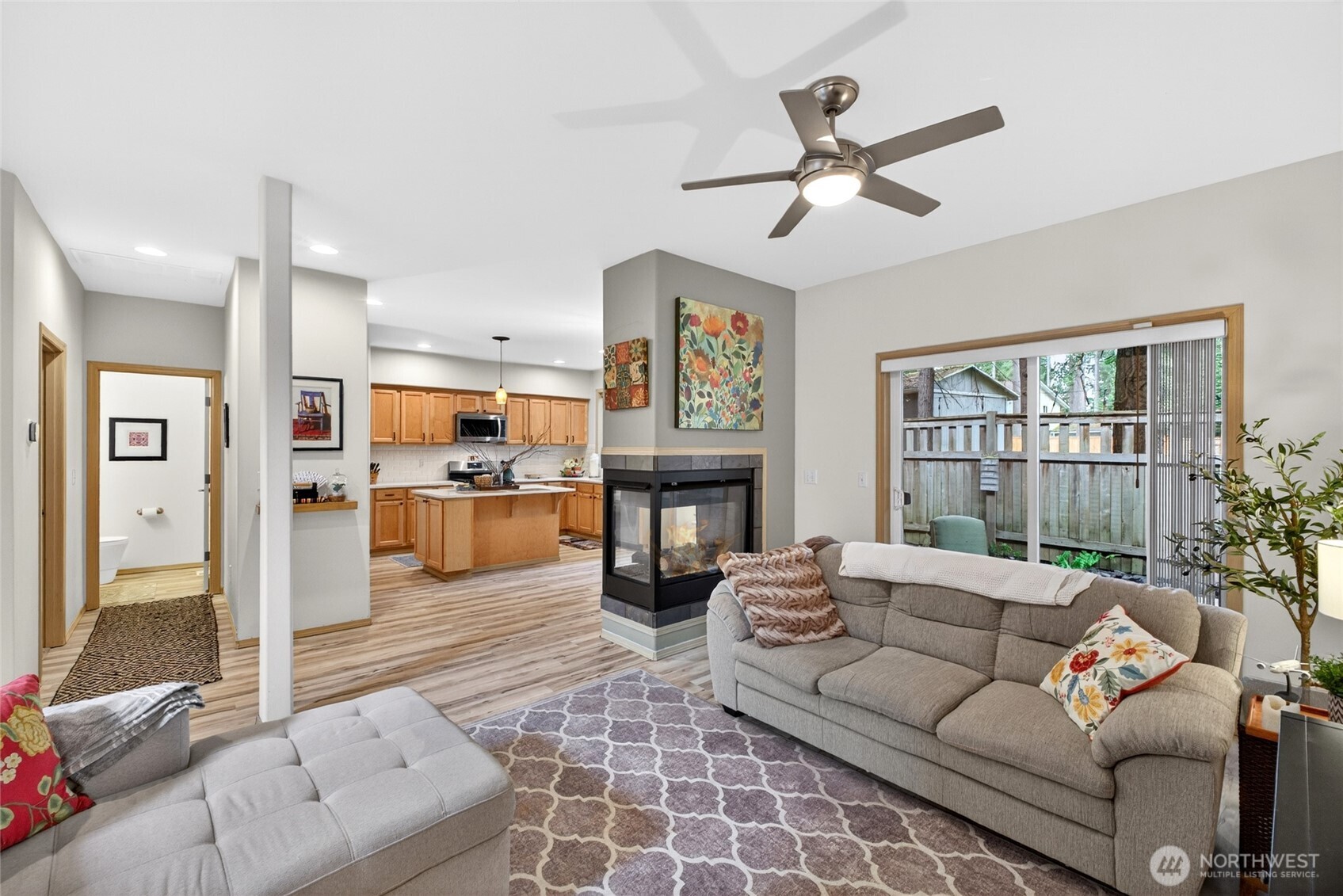 16614 Southeast 256th Street, Unit E2 Covington, WA 98042 - Photo 7 of 27