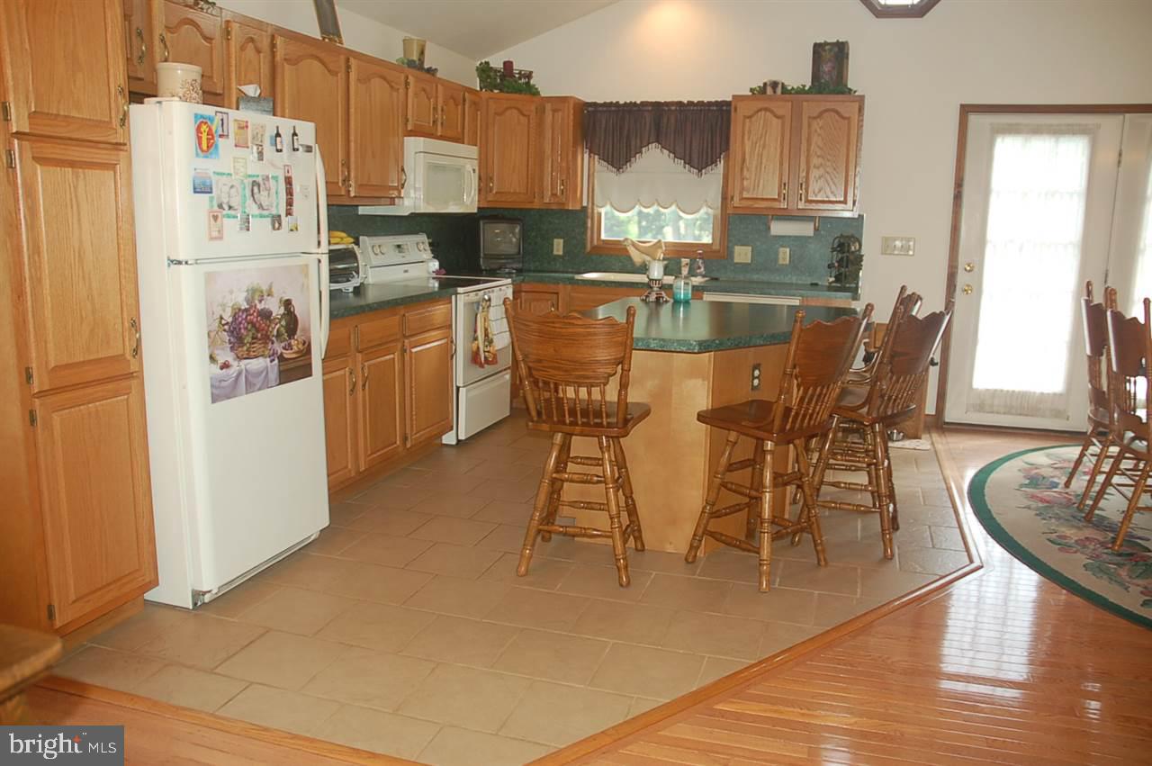 4864 Bentz Road Spring Grove, PA 17362 - Photo 14 of 31