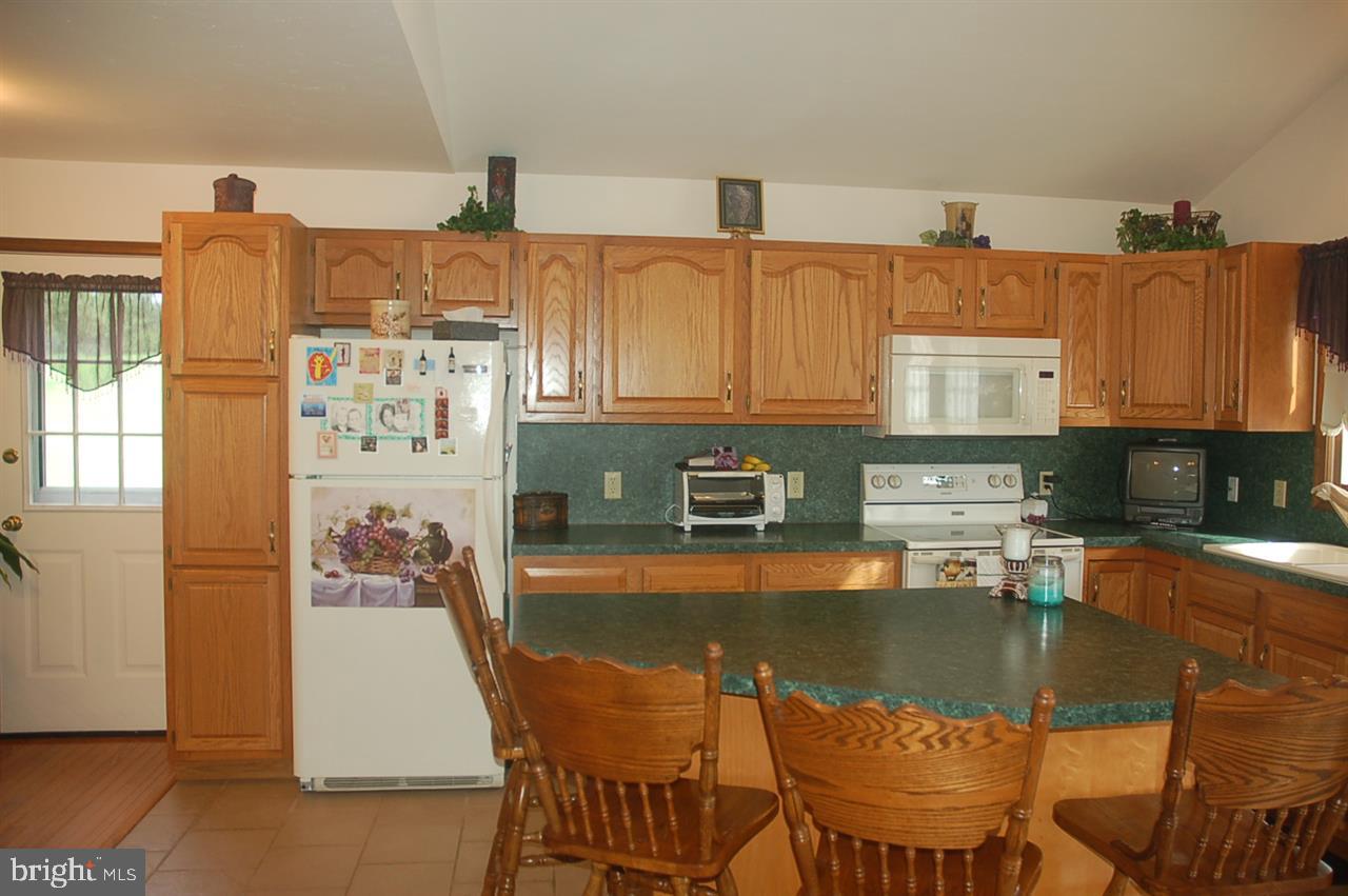 4864 Bentz Road Spring Grove, PA 17362 - Photo 17 of 31