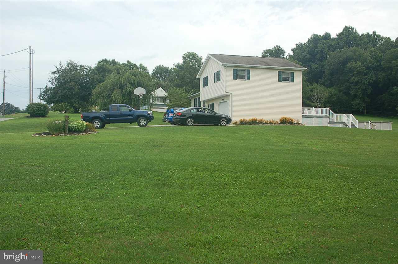 4864 Bentz Road Spring Grove, PA 17362 - Photo 4 of 31