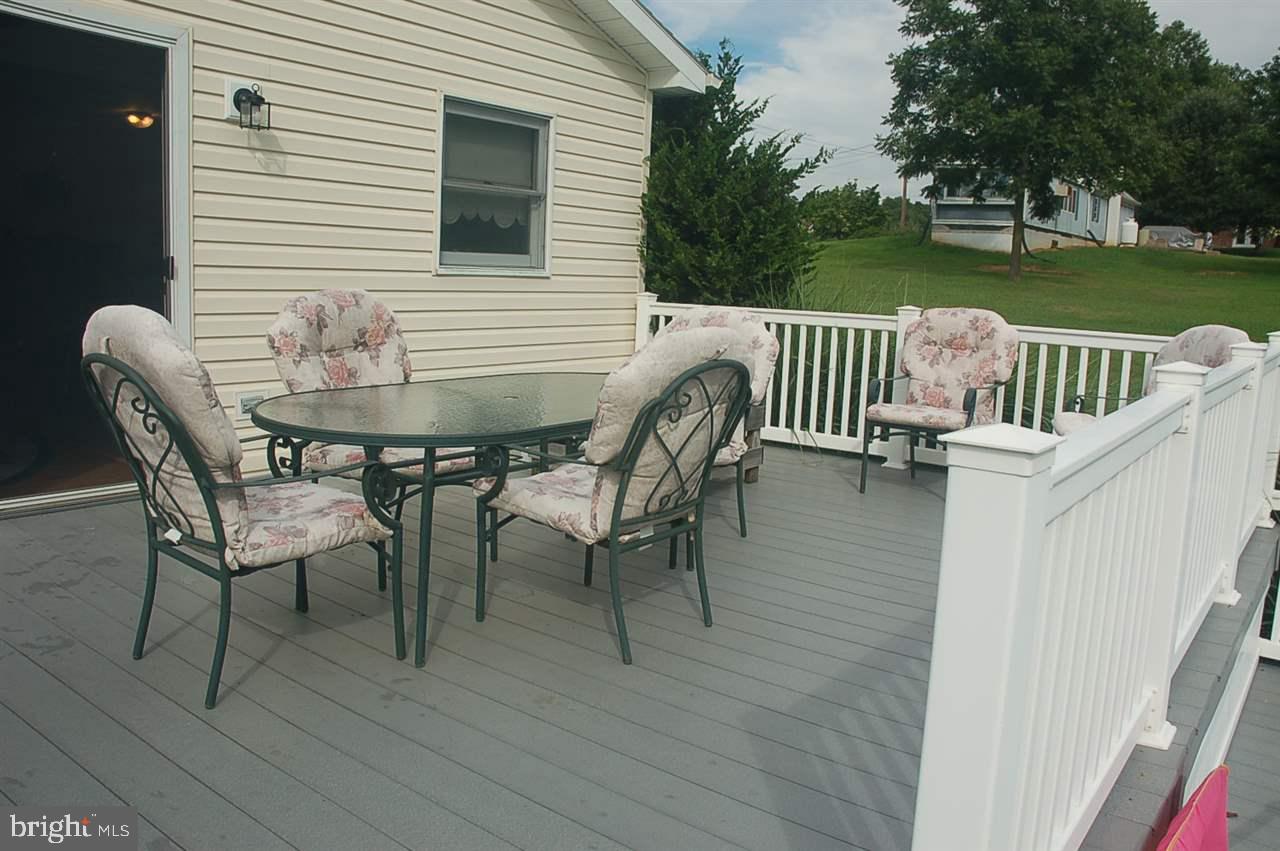 4864 Bentz Road Spring Grove, PA 17362 - Photo 9 of 31