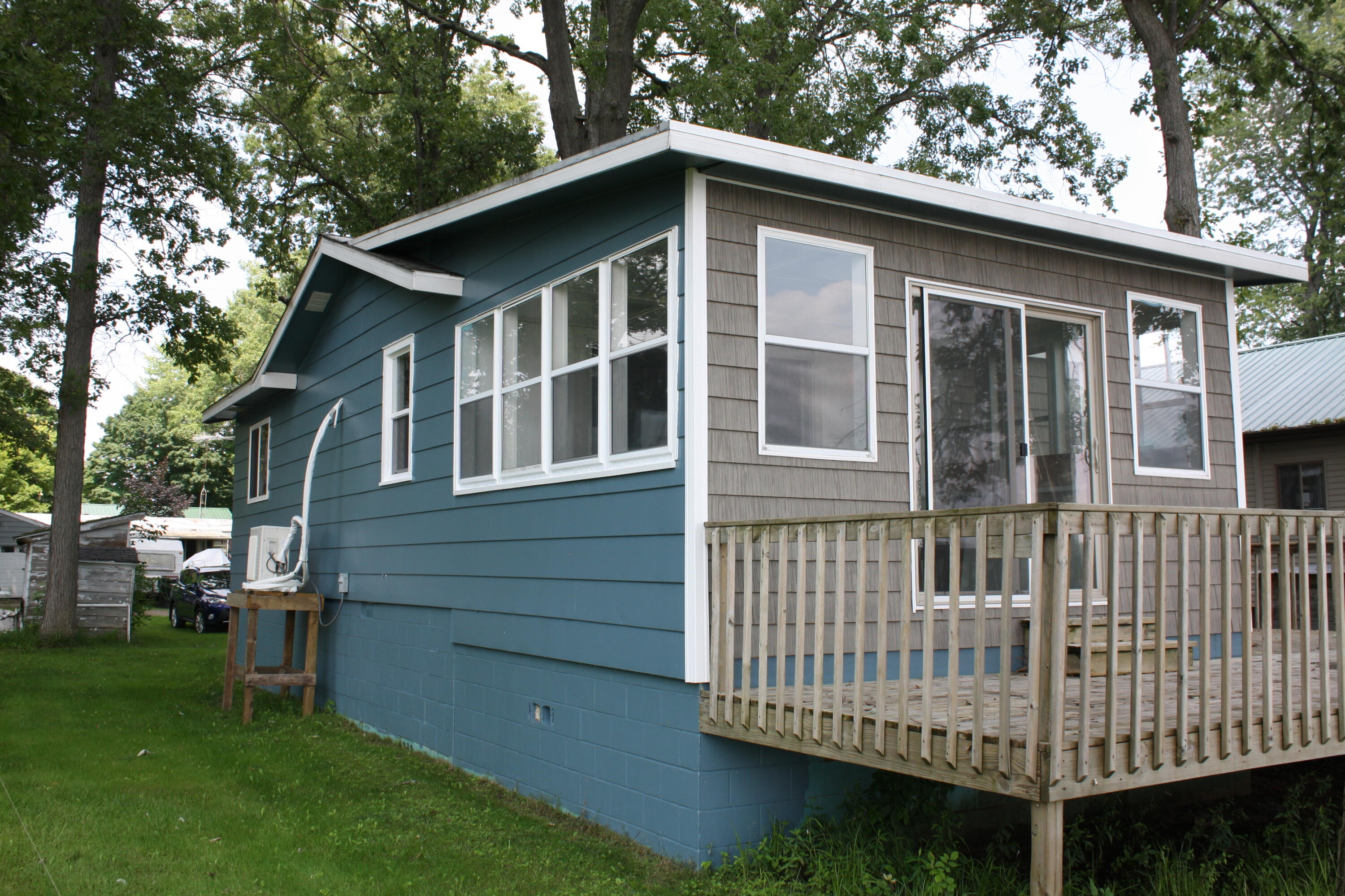 1110 Brooks Road Hastings, MI 49058 - Photo 2 of 26 IMG_7998