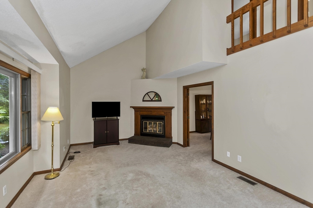 419 Southwick Road, Unit E21 Westfield, MA 01085 - Photo 8 of 33 Gallery Image 8