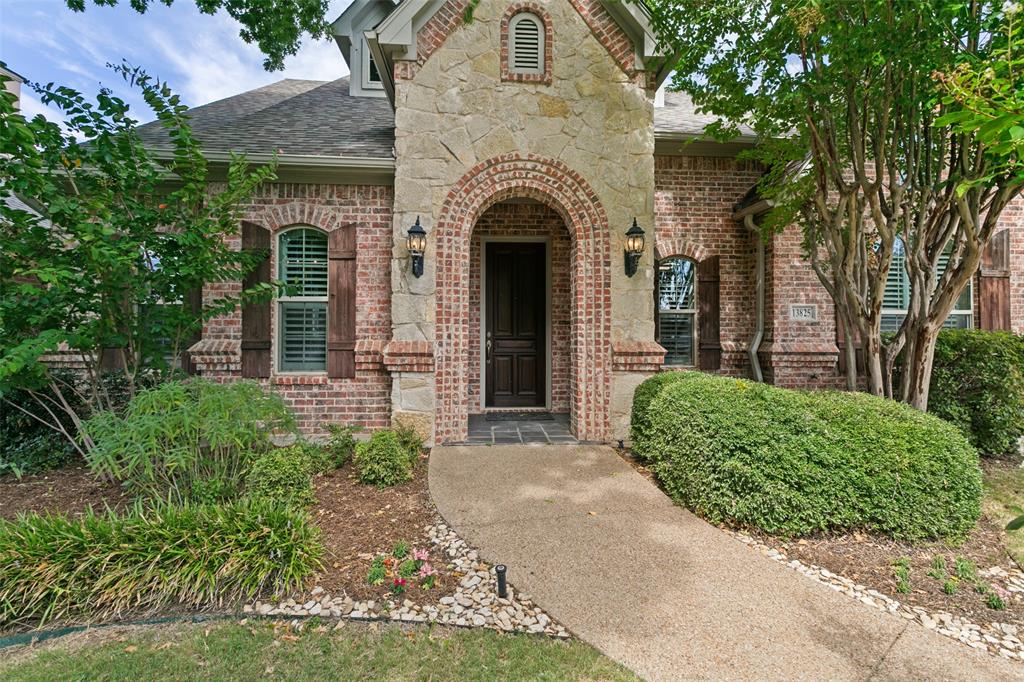 13825 Riviera East Fort Worth, TX 76028 - Photo 3 of 39 Gallery Image 3