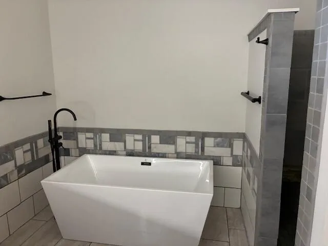 $3,800 | 1924 Boulder Drive, Ann Arbor, MI 48104