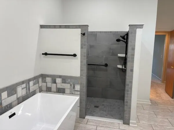 $3,800 | 1924 Boulder Drive, Ann Arbor, MI 48104