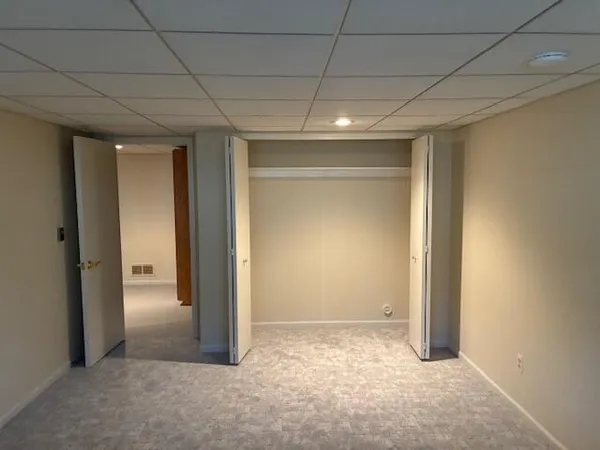 $3,800 | 1924 Boulder Drive, Ann Arbor, MI 48104