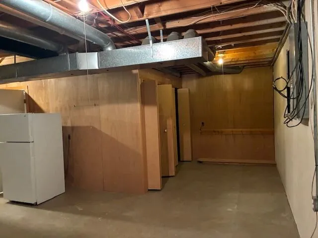 $3,800 | 1924 Boulder Drive, Ann Arbor, MI 48104