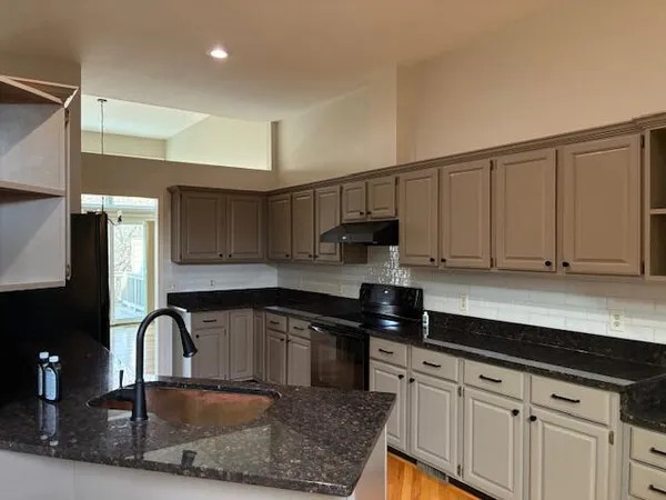 $3,800 | 1924 Boulder Drive, Ann Arbor, MI 48104